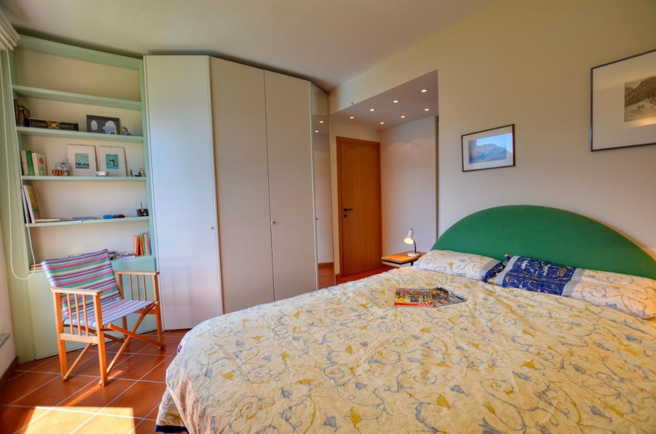 2-Bedroom Lakeview Apartment Bella Gaeta San Siro  Ngoại thất bức ảnh