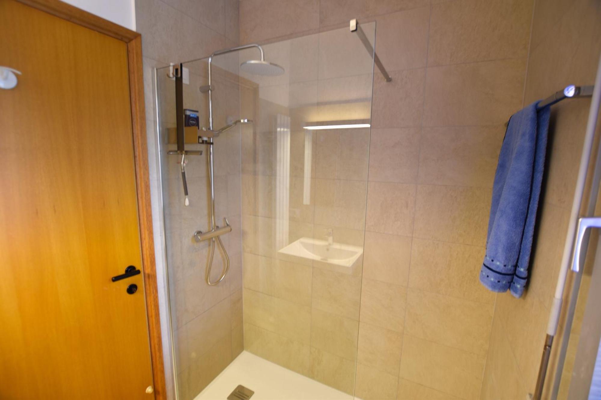 2-Bedroom Lakeview Apartment Bella Gaeta San Siro  Ngoại thất bức ảnh